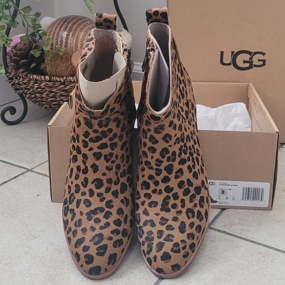 UGG booties - Picture 2 of 8